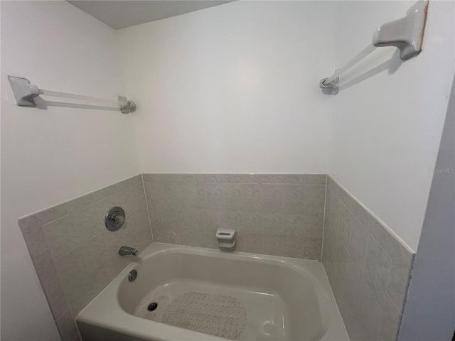 2615 MYRTLE AVENUE, Punta Gorda, FL 33950