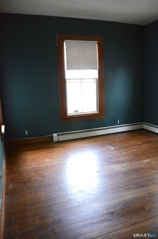 727 Woodward Avenue, New Haven, CT 06512