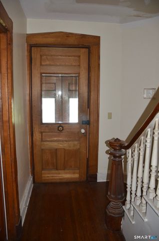 727 Woodward Avenue, New Haven, CT 06512