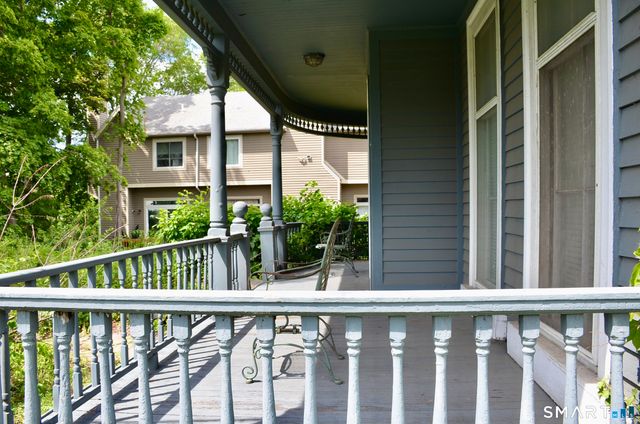 727 Woodward Avenue, New Haven, CT 06512