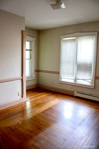 727 Woodward Avenue, New Haven, CT 06512