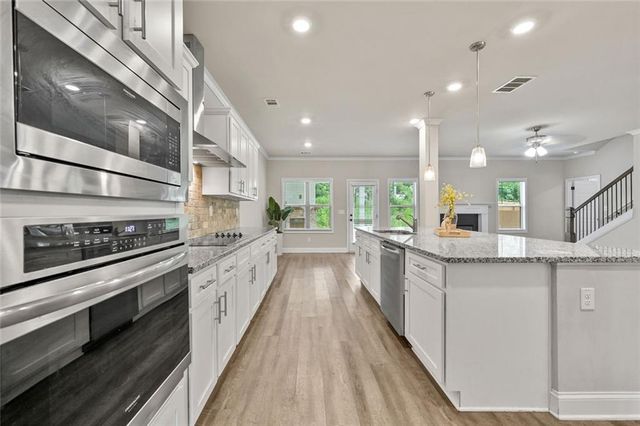 535 Brown Dove Lane, Grayson, GA 30017