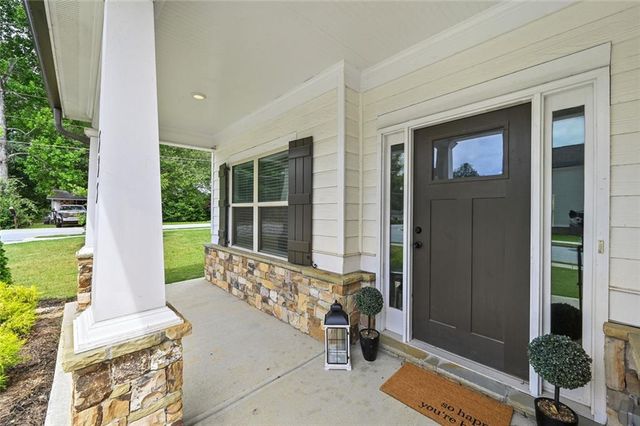 535 Brown Dove Lane, Grayson, GA 30017