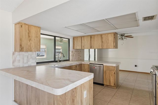 10200 SUNBURST COURT, Spring Hill, FL 34608
