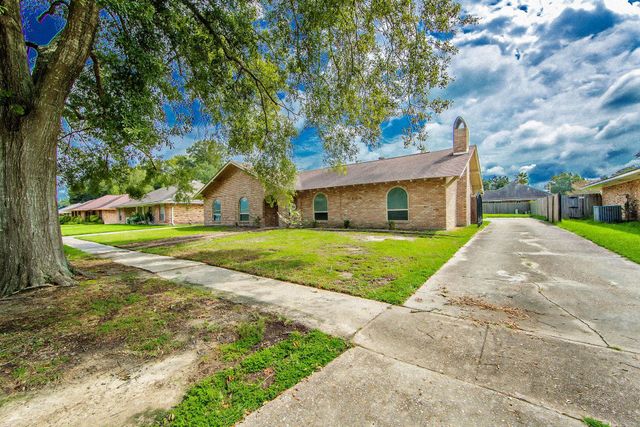 3824 Lassen Dr, Baton Rouge, LA 70814
