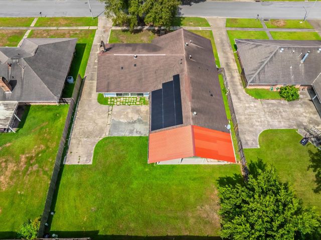 3824 Lassen Dr, Baton Rouge, LA 70814
