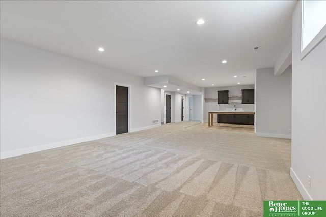 22118 Hampton Drive, Gretna, NE 68028
