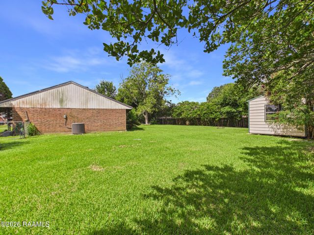 210 Castle Row, Lafayette, LA 70506
