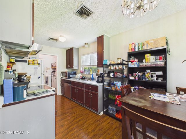 210 Castle Row, Lafayette, LA 70506