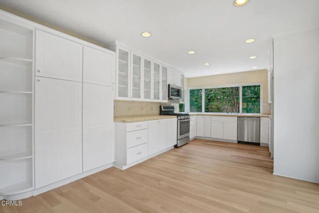 1672 Wellington Place, Westlake Village, CA 91361