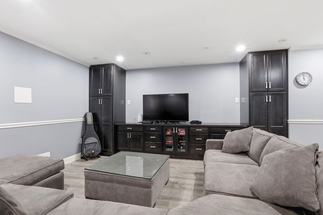 307 Cross Street, Winchester, MA 01890