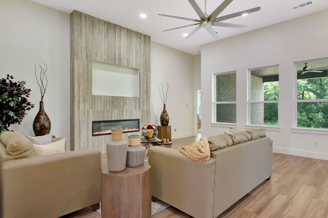 1250 Southfork Court, Waxahachie, TX 75167