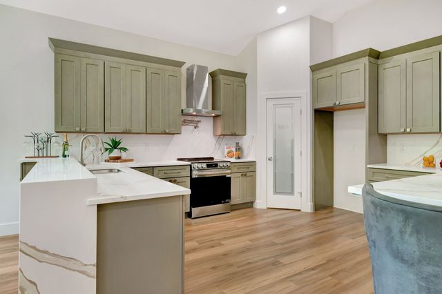1250 Southfork Court, Waxahachie, TX 75167