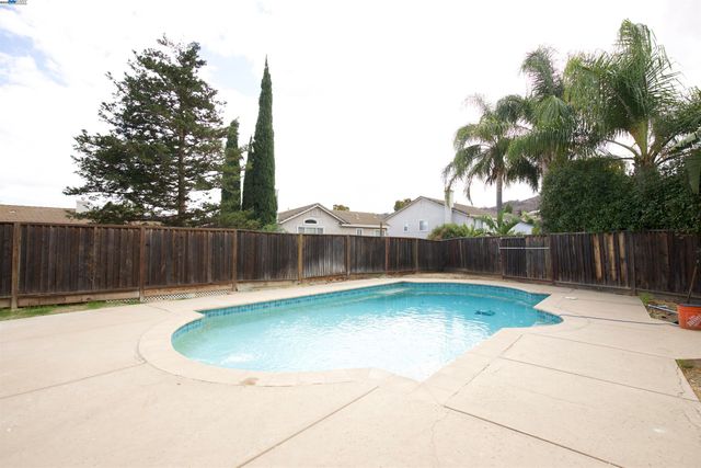 3466 Wren Ct, Antioch, CA 94509
