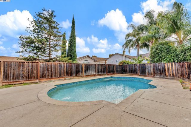 3466 Wren Ct, Antioch, CA 94509