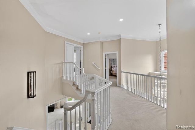 6620 Minnow Pond Drive, West Bloomfield, MI 48322