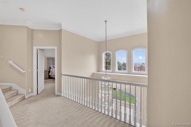 6620 Minnow Pond Drive, West Bloomfield, MI 48322