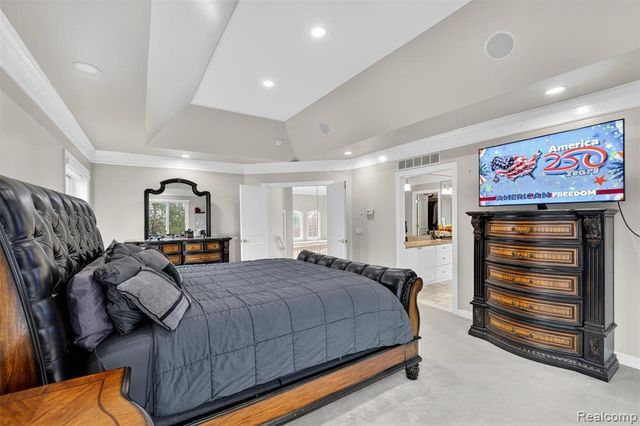 6620 Minnow Pond Drive, West Bloomfield, MI 48322