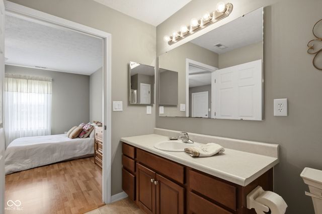 7705 Silver Moon Way, Indianapolis, IN 46259