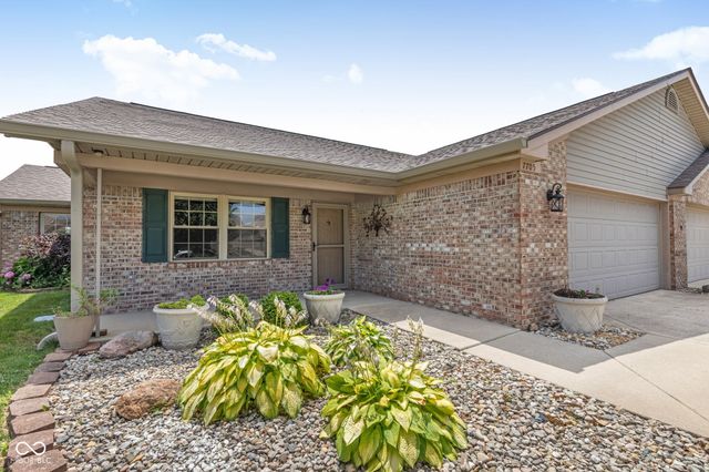 7705 Silver Moon Way, Indianapolis, IN 46259