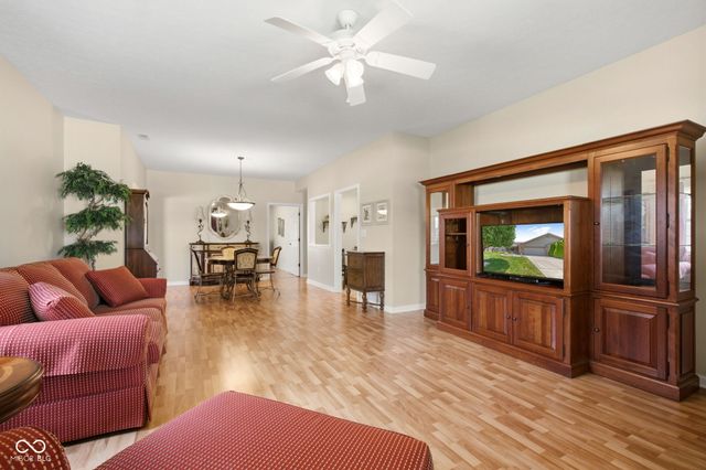 7705 Silver Moon Way, Indianapolis, IN 46259