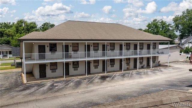 1212 12th 16, Tuscaloosa, AL 35401