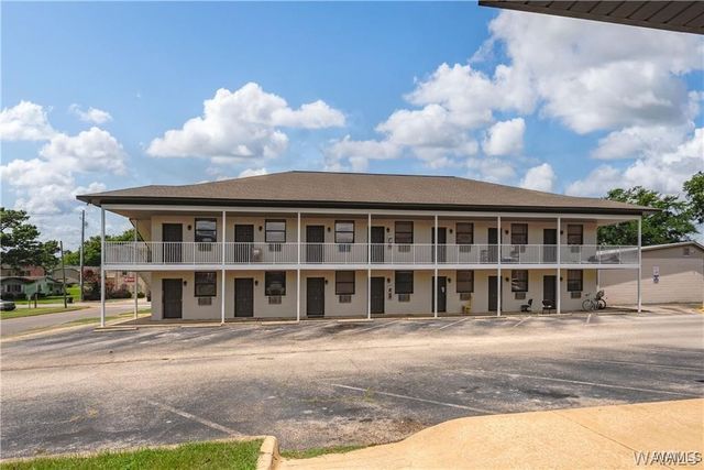 1212 12th 16, Tuscaloosa, AL 35401