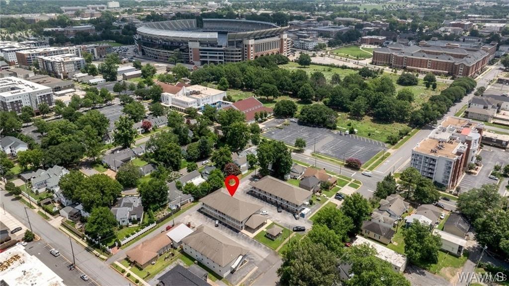 1212 12th 16, Tuscaloosa, AL 35401