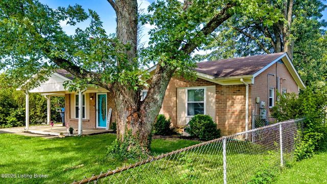 7903 Grenelle Dr, Louisville, KY 40228