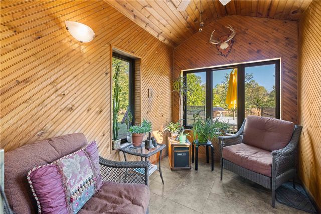 2496 SE 83rd Court, Runnells, IA 50237