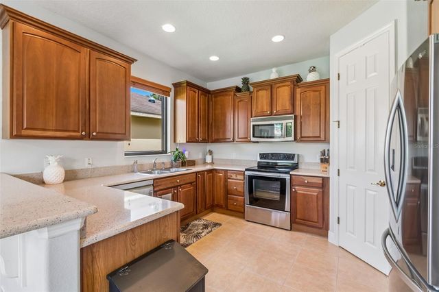 376 INDIAN WELLS AVENUE, Poinciana, FL 34759