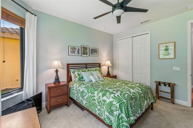 376 INDIAN WELLS AVENUE, Poinciana, FL 34759