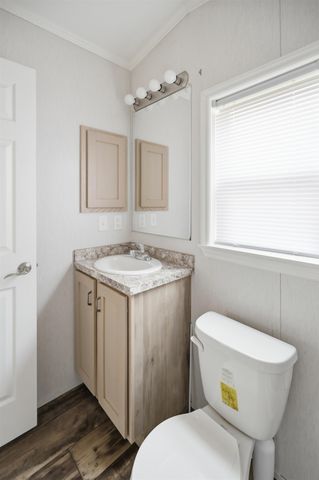 4 Roby Lane, Lee, NH 03861