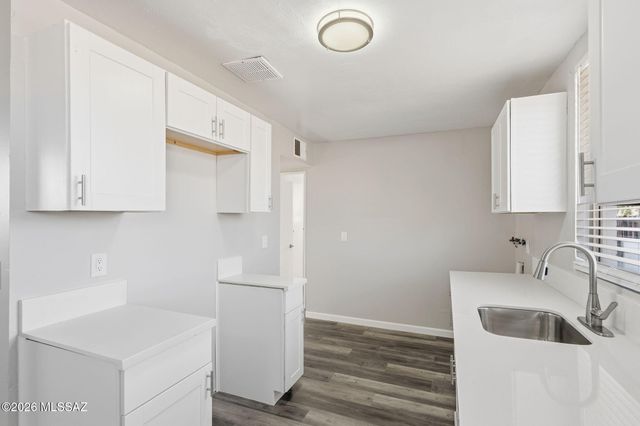 4043 E 26th Street, Tucson, AZ 85711