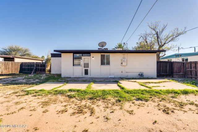4043 E 26th Street, Tucson, AZ 85711