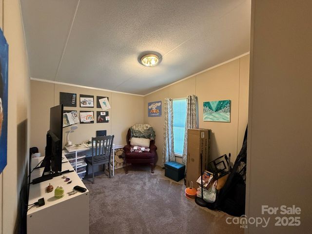 146 Cartwright Road, Harmony, NC 28634