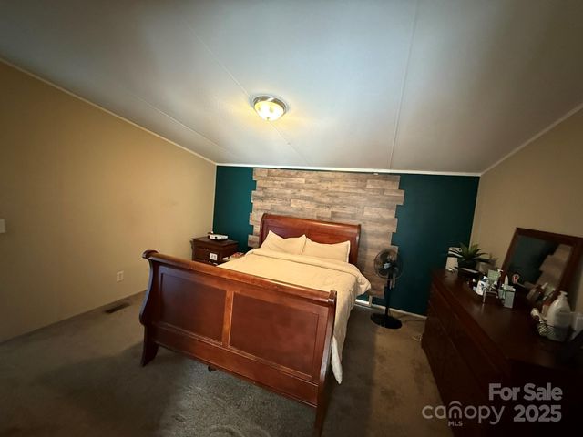 146 Cartwright Road, Harmony, NC 28634