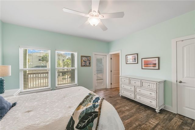 821 Oceanside, Port Aransas, TX 78373