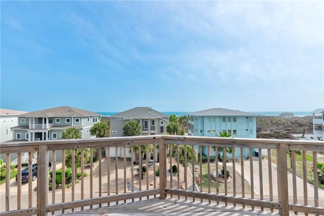 821 Oceanside, Port Aransas, TX 78373