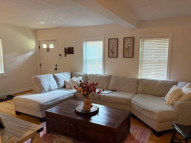 22 School St 22, Westborough, MA 01581