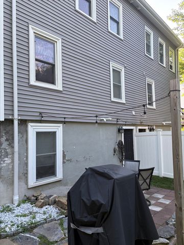 22 School St 22, Westborough, MA 01581