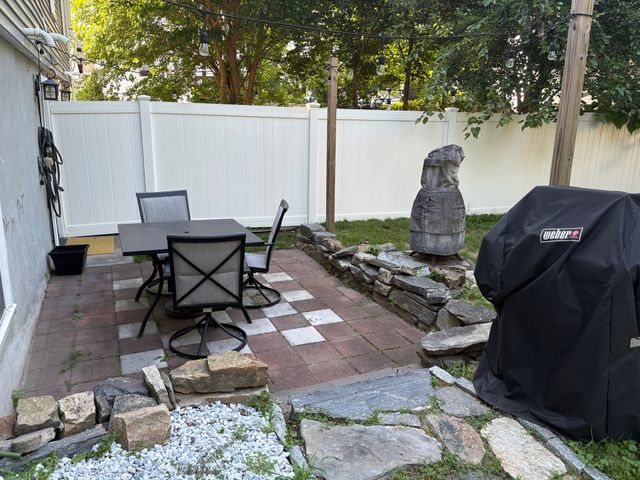 22 School St 22, Westborough, MA 01581