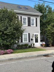 22 School St 22, Westborough, MA 01581
