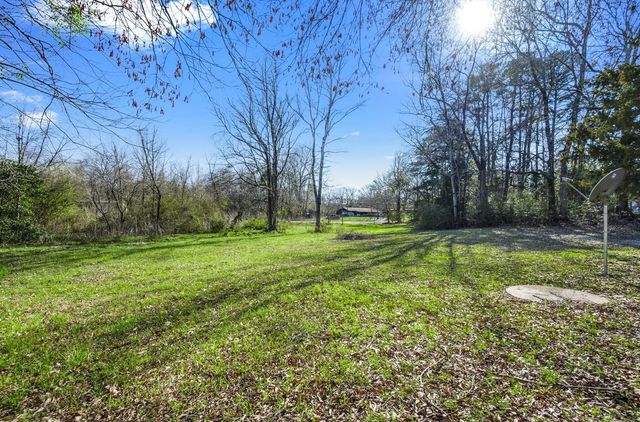 472 E Main Street, Zavalla, TX 75980