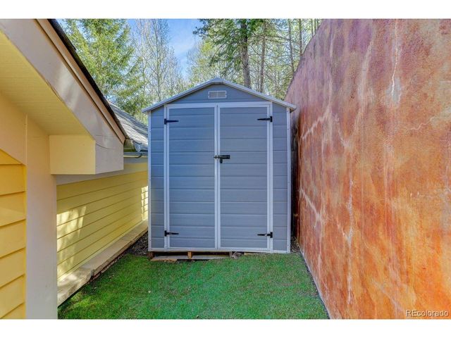 220 Chase St, Black Hawk, CO 80422