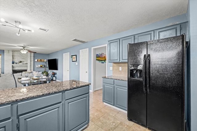 7931 Autumn Laurel Trail, Houston, TX 77095