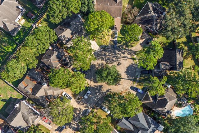 7931 Autumn Laurel Trail, Houston, TX 77095