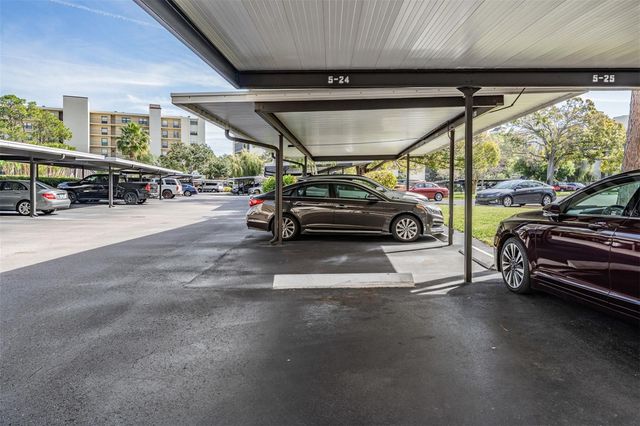 3200 COVE CAY DRIVE 5A, Clearwater, FL 33760