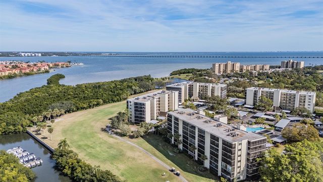 3200 COVE CAY DRIVE 5A, Clearwater, FL 33760