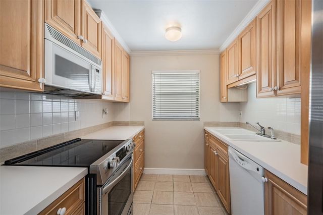 3200 COVE CAY DRIVE 5A, Clearwater, FL 33760